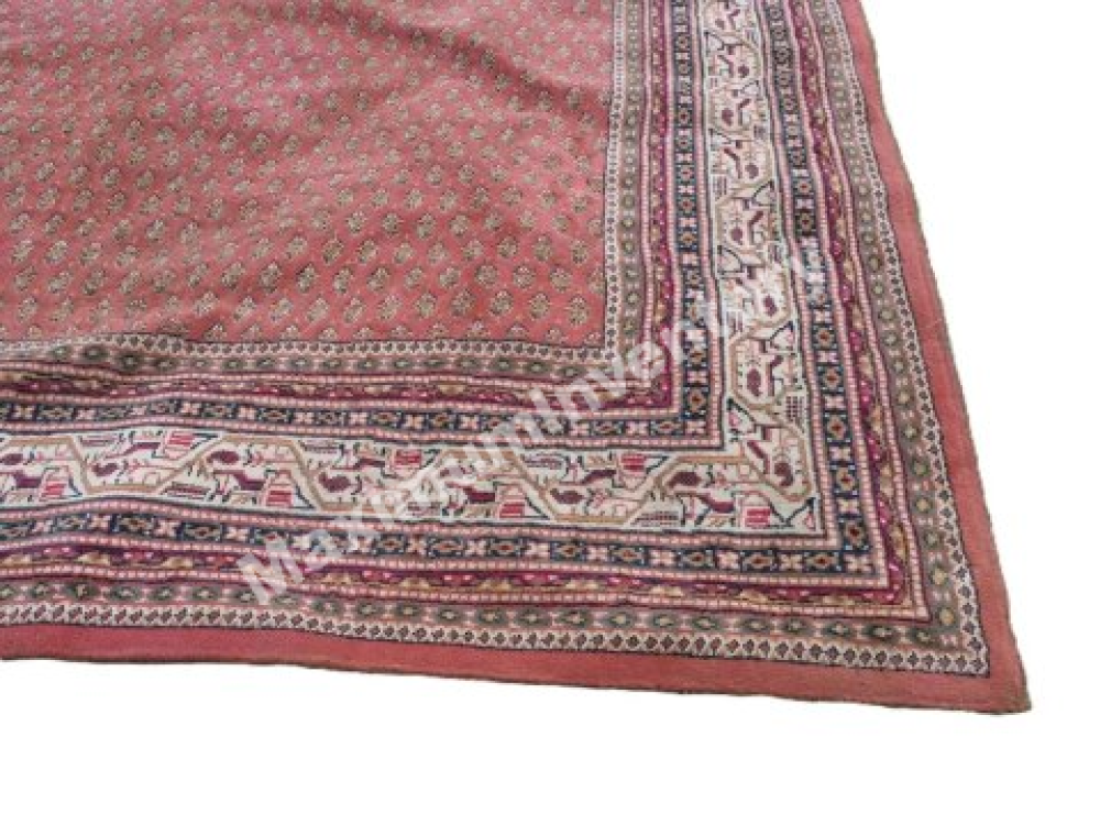 Perský koberec červený